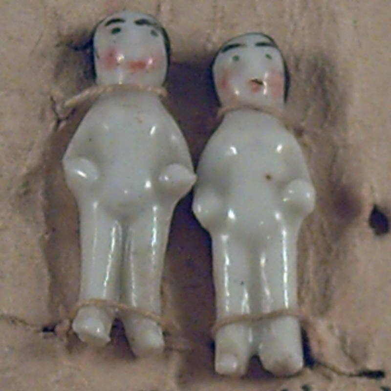 Porcelain pudding dolls