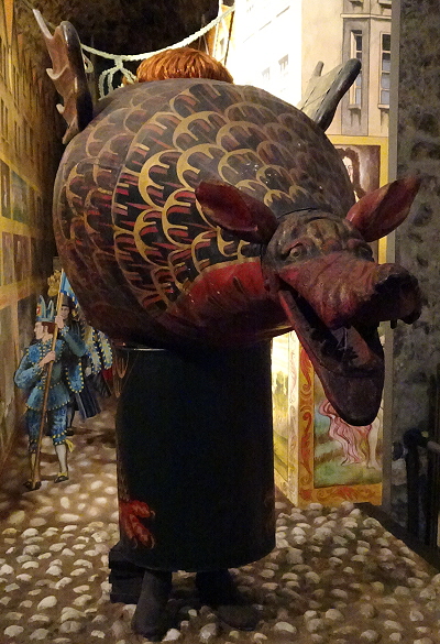A retired Nowich Snap Dragon in the old display in Norwich Castle Keep in 2018.